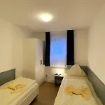 4 Apartment